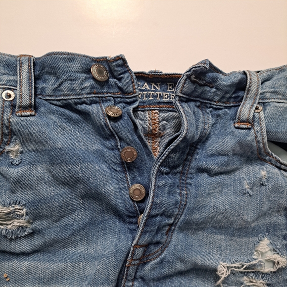 American Eagle Outfitters Jean shorts, size 8 - Picture 4 of 8